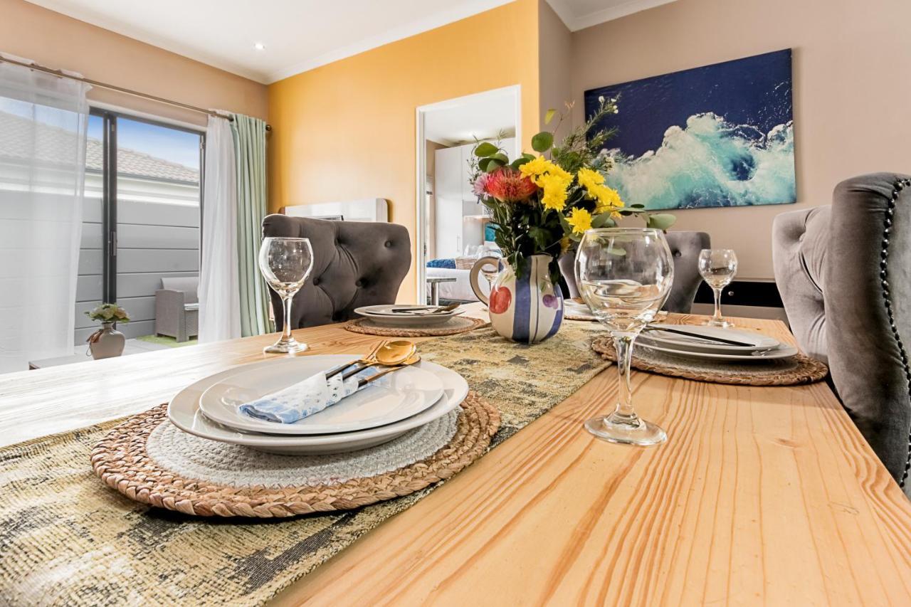 Appartement Sort After Home. Welcome To Judah House. Kaapstad